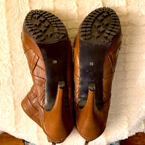 Brand new winter bootie heels!! Look great while keeping warm. - Picture 4 of 4